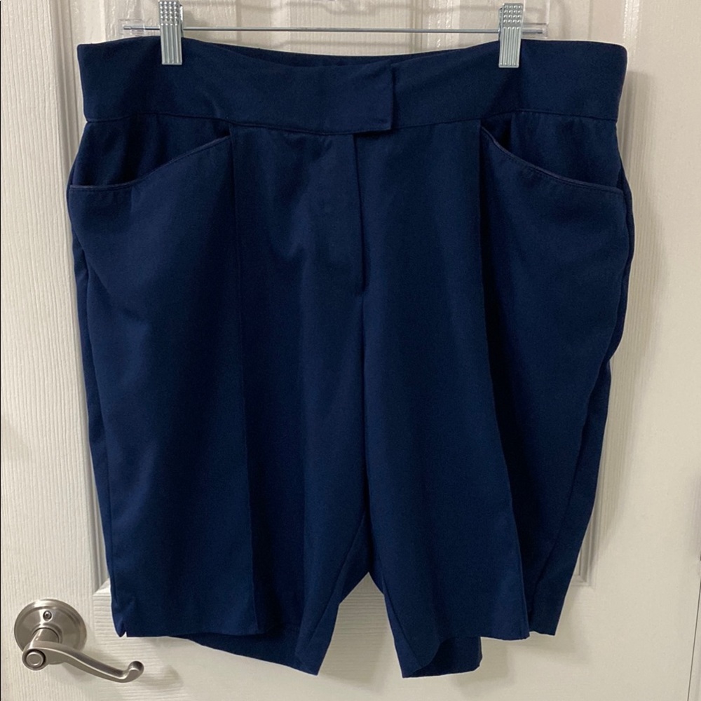 Tail Blue Bermuda Shorts Casual Style